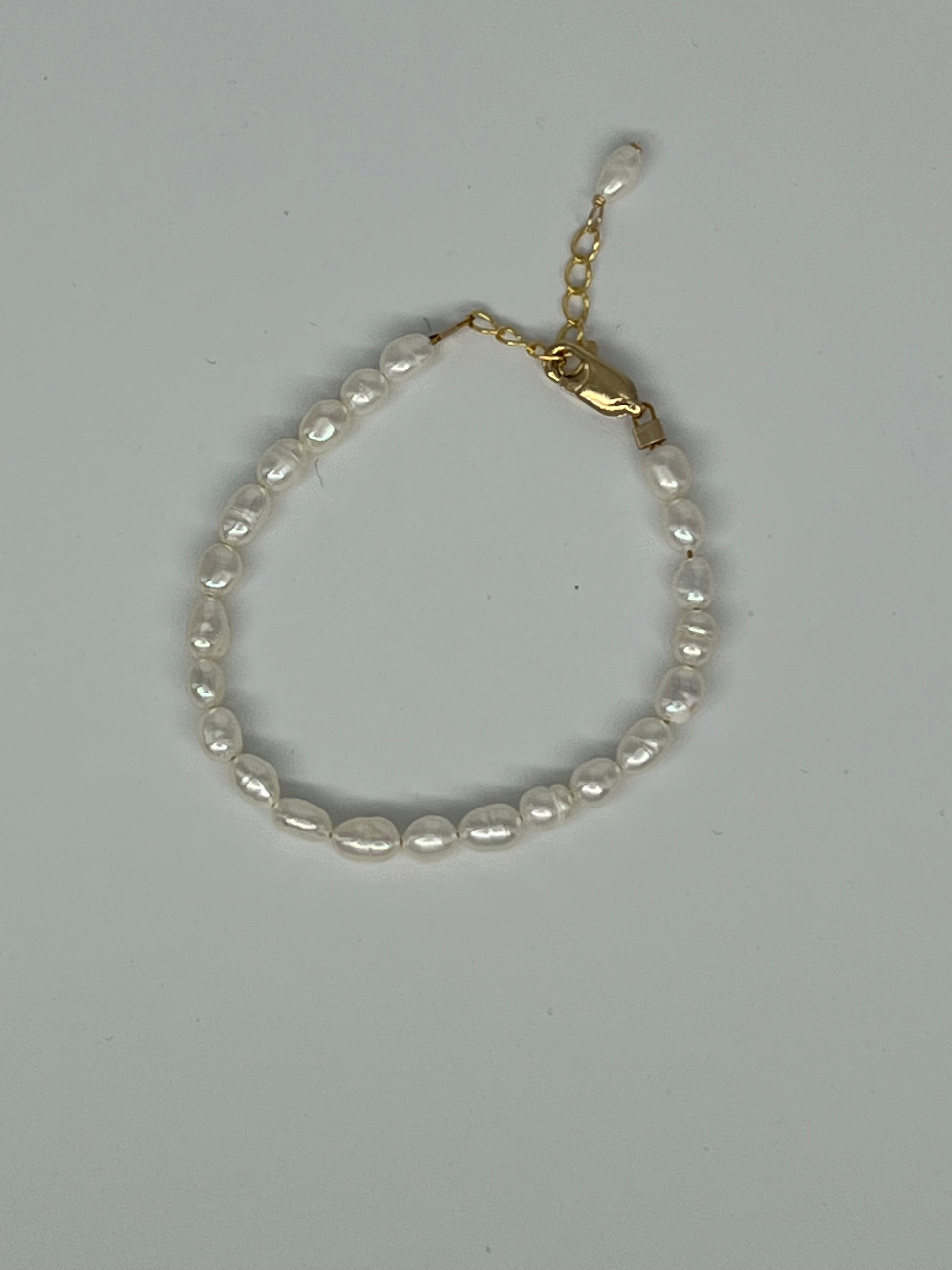 White Pearl Baby / Children's Bracelet